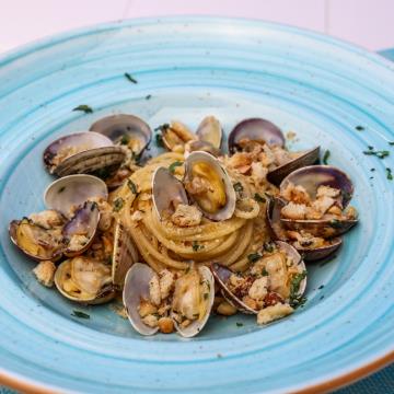 Pazziella Beach Bar & Restaurant